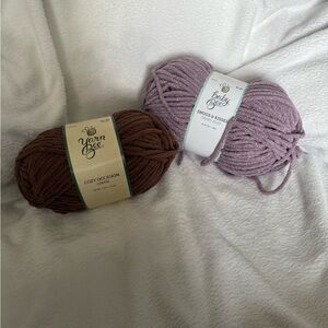 Yarn Bee Polyester Yarn Bundle
